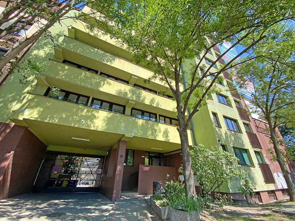 Dom Studencki Zodiak Vandrarhem Wrocław Exteriör bild